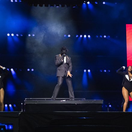 NE-YO & AKON