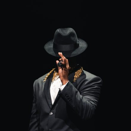 NE-YO & AKON