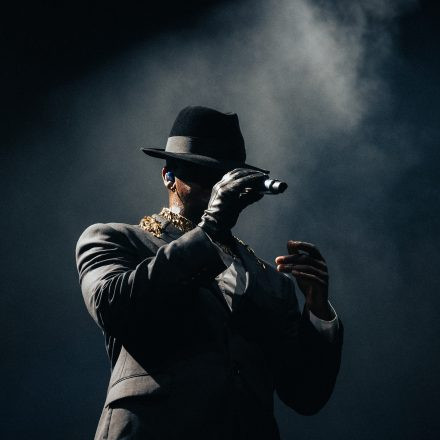 NE-YO & AKON