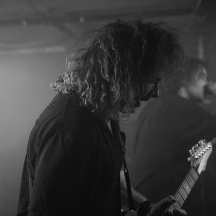 Broadside x Hands Like Houses