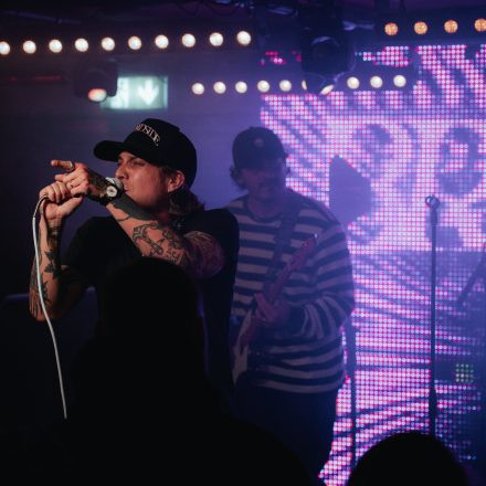 Broadside x Hands Like Houses