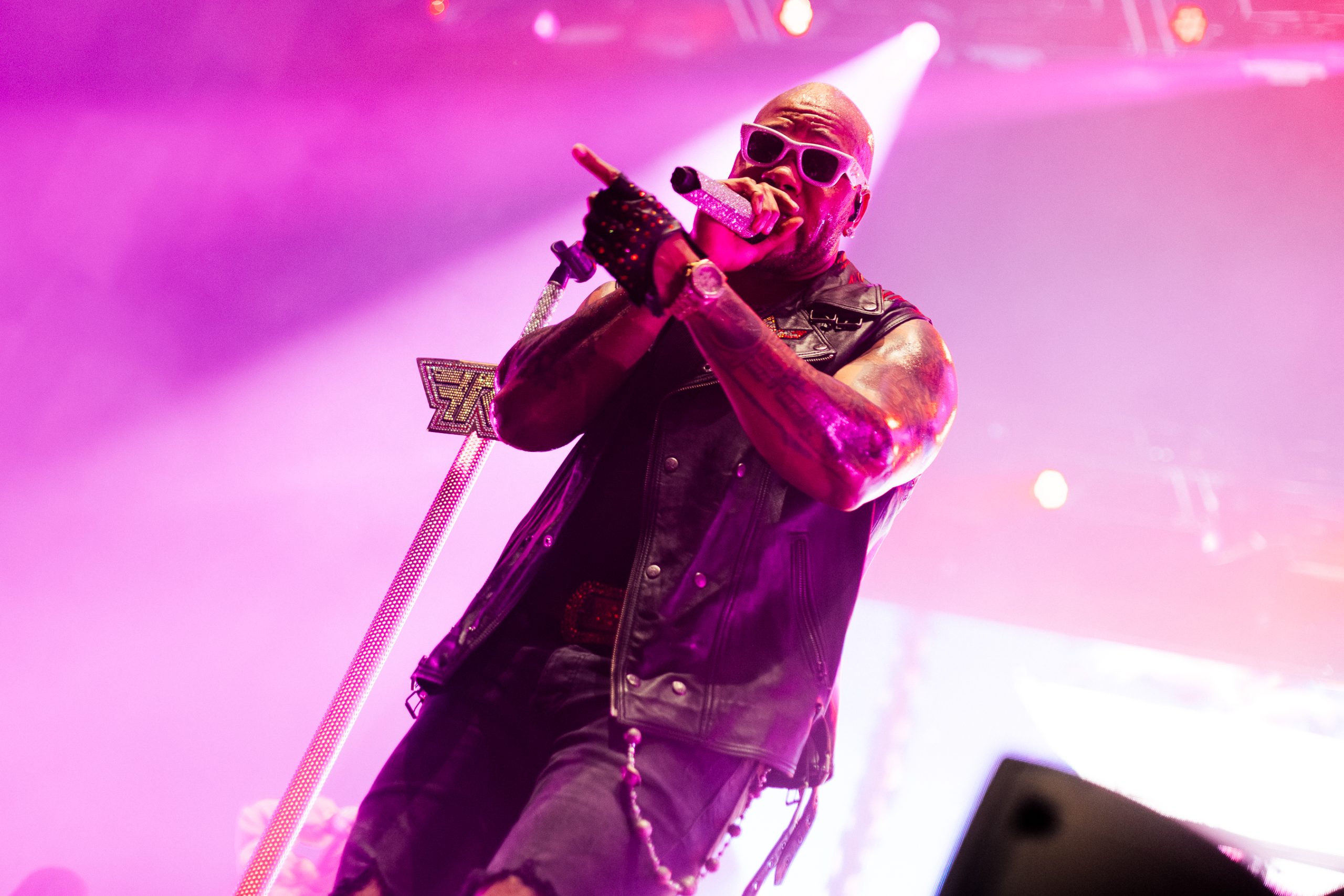 Flo Rida - Club Can’t Handle - Europe Tour