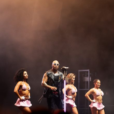 Flo Rida - Club Can’t Handle - Europe Tour