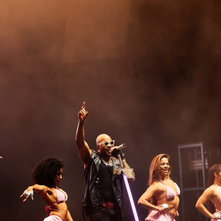Flo Rida - Club Can’t Handle - Europe Tour