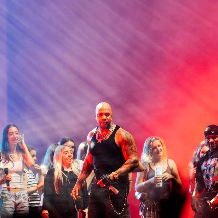 Flo Rida - Club Can’t Handle - Europe Tour