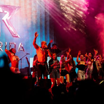 Flo Rida - Club Can’t Handle - Europe Tour