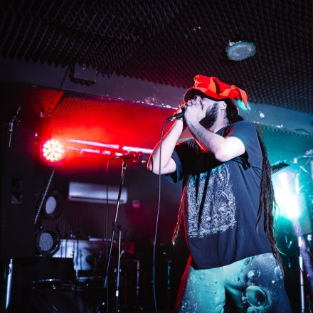 MEDIOCRACY feat. Sleeping Ground & Stir Of Echoes