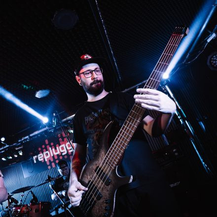 MEDIOCRACY feat. Sleeping Ground & Stir Of Echoes