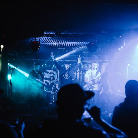 MEDIOCRACY feat. Sleeping Ground & Stir Of Echoes