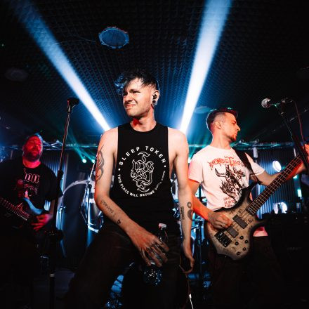 MEDIOCRACY feat. Sleeping Ground & Stir Of Echoes