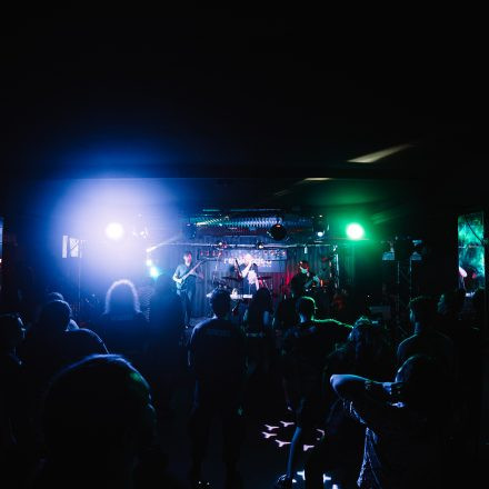 MEDIOCRACY feat. Sleeping Ground & Stir Of Echoes