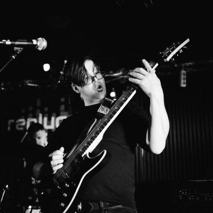 MEDIOCRACY feat. Sleeping Ground & Stir Of Echoes
