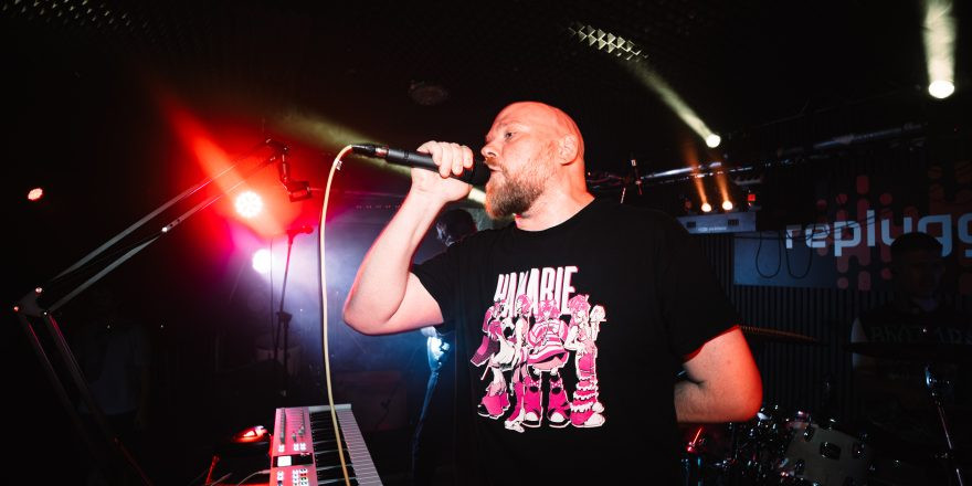 MEDIOCRACY feat. Sleeping Ground & Stir Of Echoes