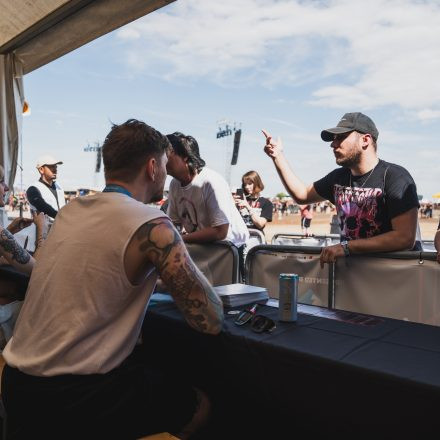 Nova Rock Festival 2026 - Autogrammzelt pres. by Infinity Water - Teil 2