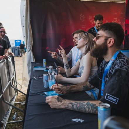 Nova Rock Festival 2026 - Autogrammzelt pres. by Infinity Water - Teil 2