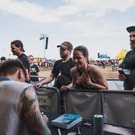 Nova Rock Festival 2026 - Autogrammzelt pres. by Infinity Water - Teil 2