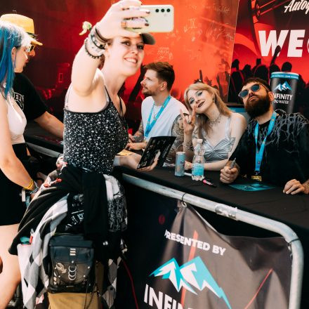 Nova Rock Festival 2026 - Autogrammzelt pres. by Infinity Water - Teil 2