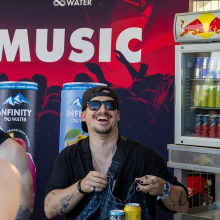 Nova Rock Festival 2026 - Autogrammzelt pres. by Infinity Water - Teil 2
