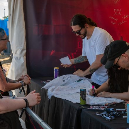 Nova Rock Festival 2026 - Autogrammzelt pres. by Infinity Water - Teil 2
