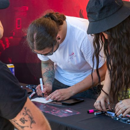 Nova Rock Festival 2026 - Autogrammzelt pres. by Infinity Water - Teil 2