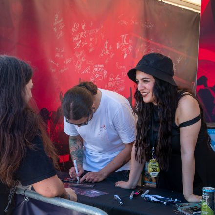 Nova Rock Festival 2026 - Autogrammzelt pres. by Infinity Water - Teil 2