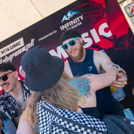 Nova Rock Festival 2026 - Autogrammzelt pres. by Infinity Water - Teil 2
