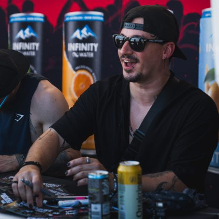Nova Rock Festival 2026 - Autogrammzelt pres. by Infinity Water - Teil 2