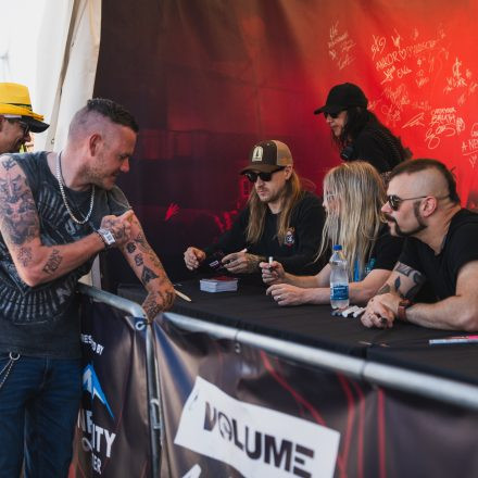 Nova Rock Festival 2026 - Autogrammzelt pres. by Infinity Water - Teil 2