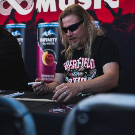 Nova Rock Festival 2026 - Autogrammzelt pres. by Infinity Water - Teil 2
