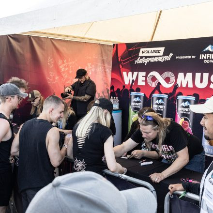 Nova Rock Festival 2026 - Autogrammzelt pres. by Infinity Water - Teil 2