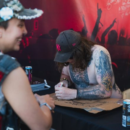 Nova Rock Festival 2026 - Autogrammzelt pres. by Infinity Water - Teil 2