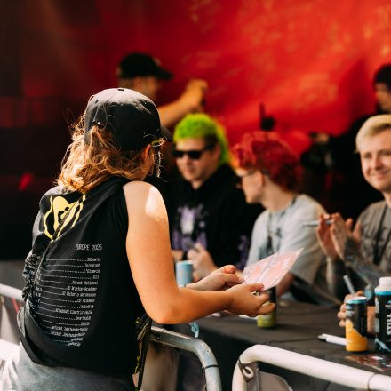 Nova Rock Festival 2026 - Autogrammzelt pres. by Infinity Water - Teil 2