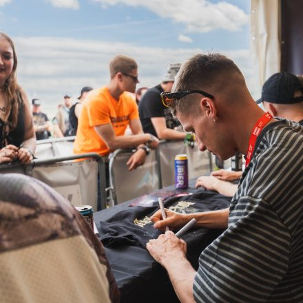 Nova Rock Festival 2026 - Autogrammzelt pres. by Infinity Water - Teil 2