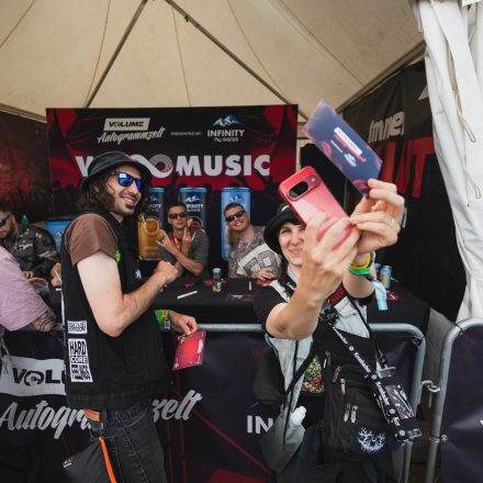 Nova Rock Festival 2026 - Autogrammzelt pres. by Infinity Water - Teil 2