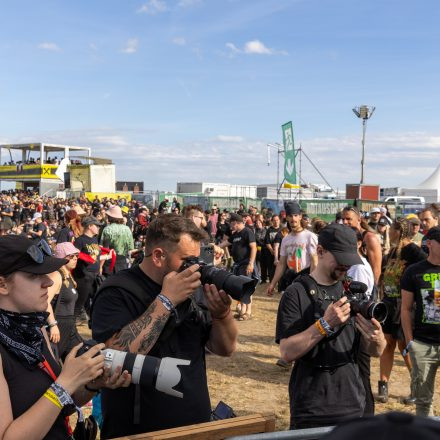 Nova Rock Festival 2026 - Autogrammzelt pres. by Infinity Water - Teil 2