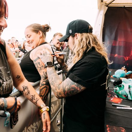 Nova Rock Festival 2026 - Autogrammzelt pres. by Infinity Water - Teil 2