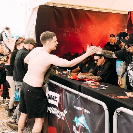 Nova Rock Festival 2026 - Autogrammzelt pres. by Infinity Water - Teil 2