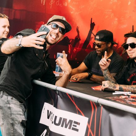 Nova Rock Festival 2026 - Autogrammzelt pres. by Infinity Water - Teil 2