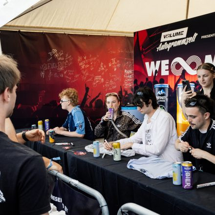 Nova Rock Festival 2026 - Autogrammzelt pres. by Infinity Water - Teil 2