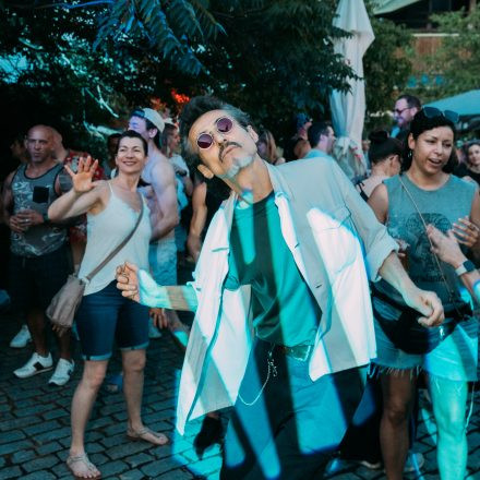 TECHNO AM WASSER x FLASHBACK