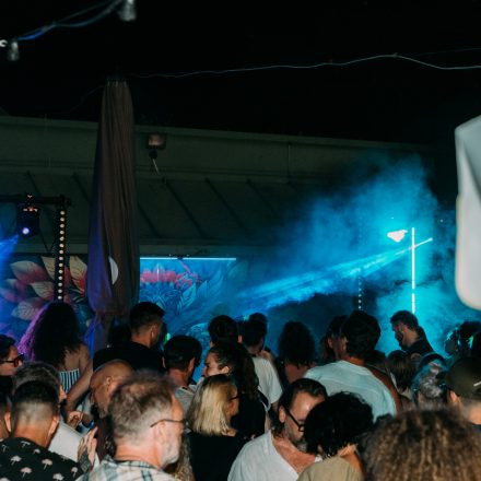 TECHNO AM WASSER x FLASHBACK