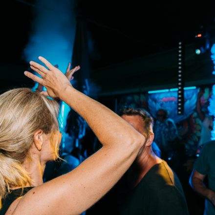 TECHNO AM WASSER x FLASHBACK