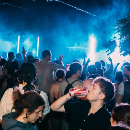 TECHNO AM WASSER x FLASHBACK