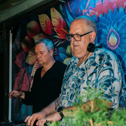 TECHNO AM WASSER x FLASHBACK