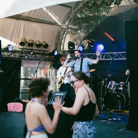 STRAND OHNE PALME | TOBER - Szene Soundgarden