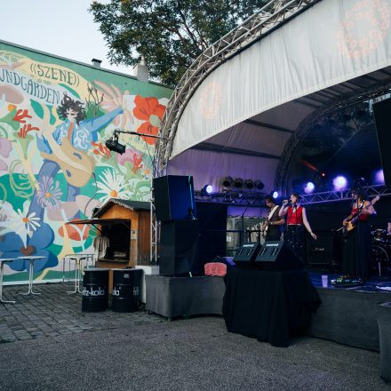 STRAND OHNE PALME | TOBER - Szene Soundgarden
