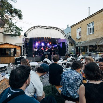 STRAND OHNE PALME | TOBER - Szene Soundgarden