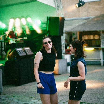 STRAND OHNE PALME | TOBER - Szene Soundgarden