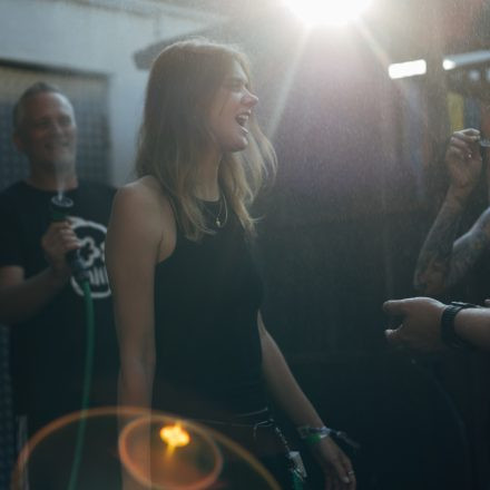 CROWDFLECKERL | RAUTÖNE | SIDRIT VOKSHI - Szene Soundgarden