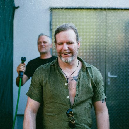 CROWDFLECKERL | RAUTÖNE | SIDRIT VOKSHI - Szene Soundgarden